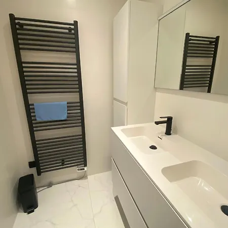 Bel Air - Renovated With Breathtaking Sea View T5 奥斯滕德