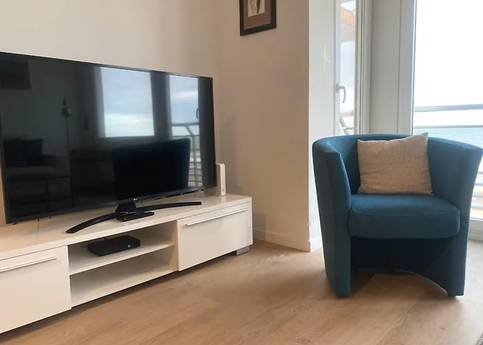 Bel Air - Renovated With Breathtaking Sea View T5 Апартаменти *