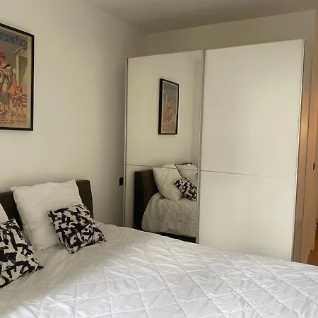 Fully Renovated 2-bedroom With A Stunning Sea View T5 Apartment Ostende