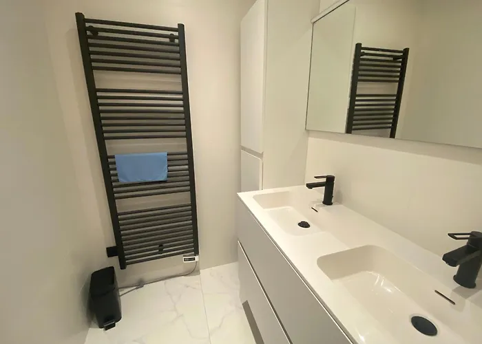 Bel Air - Renovated With Breathtaking Sea View T5 Ostend